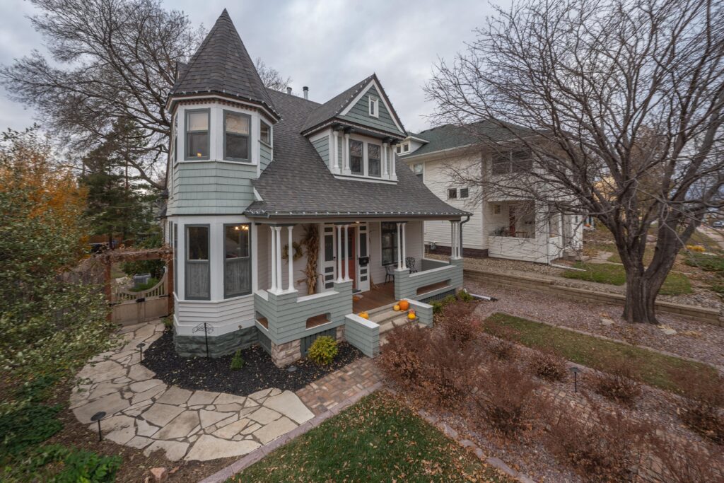 Exterior of the Victorian Hideaway